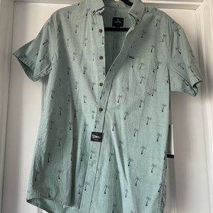 NWT Men’s Ripcurl Palm Tree Button Down Small